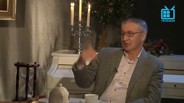 СЕМЁН АЛЬТОВ в гостях у НАТАЛЬИ ДРОЗДОВОЙ. "РАЗГОВОРЫ ЗА ЧАШЕЧКОЙ ЧАЯ" на канале ТЕЛЕДОМ смотреть онлайн