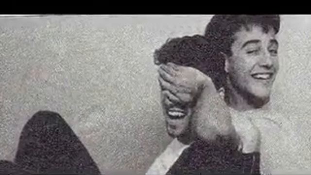 R.I.P. George Michael ✝1963 - 2016✝ Requiem, Gone on Christmas смотреть онлайн