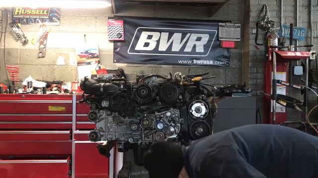 Subaru jdm ej207 avcs engine cam gear removal the easy way with company23 tools смотреть онлайн