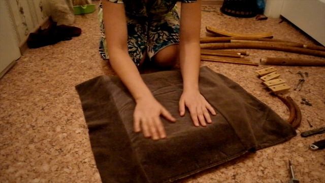 Перетяжка мебели на дому. Ремонт стула своими руками. Женский взгляд на перетяжку мебели.