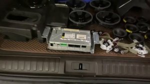 Это ? ?УСТАНОВКА MERIDIAN на RANGE ROVER SPORT! (720p)