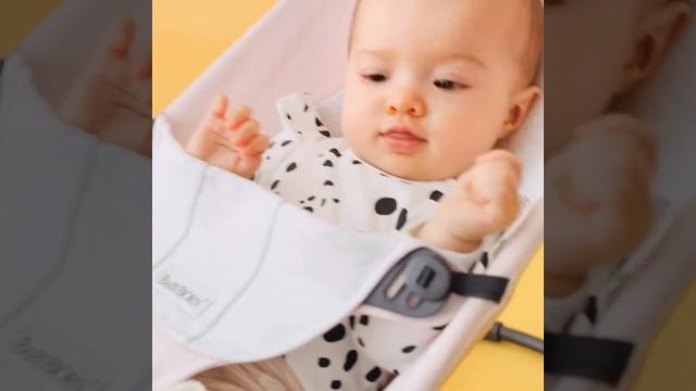 Шезлонг Babybjorn Bliss в супер мягком Джерси смотреть онлайн