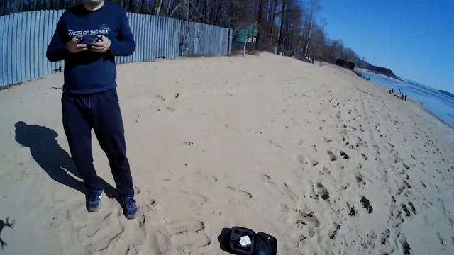 Мой первый полёт!) Квадрокоптер Eachine E520s...