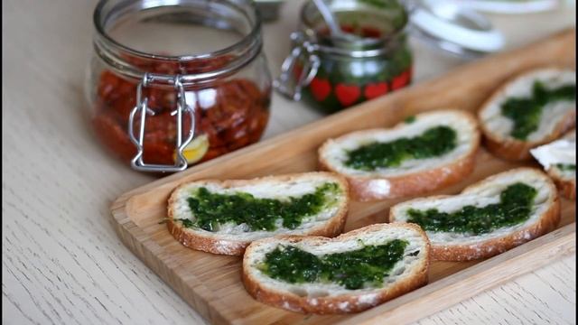 Брускетты с курицей и вялеными томатами смотреть онлайн