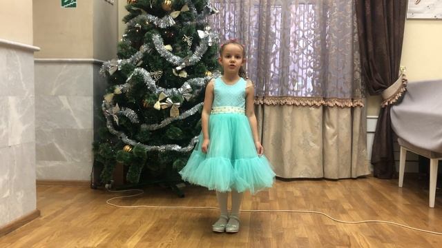 Гущенко Анастасия. 0 Класс. Новогоднее стихотворение смотреть онлайн