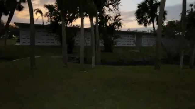 LIVE Paranormal Cemetery Investigation In The Dark! (One of the most haunted cemeteries in Florida! смотреть онлайн