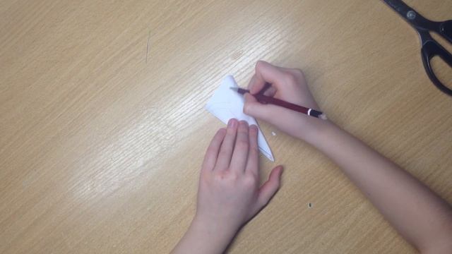 Как сделать СНЕЖИНКУ из бумаги!!! смотреть онлайн