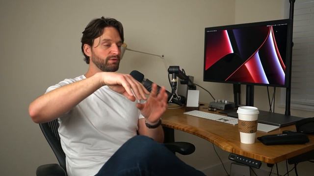 Ep 133 - Transitions and Data Fetching with Suspense in React 18 смотреть онлайн