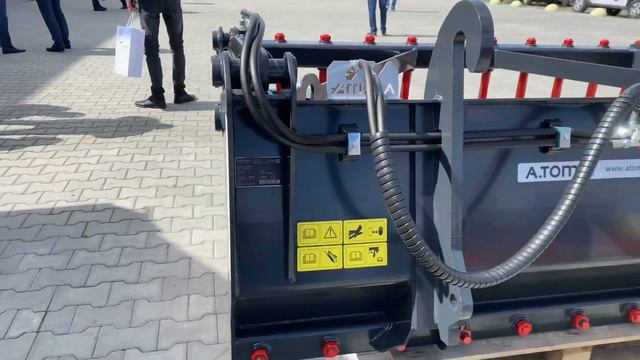 Захват для гілок A.TOM смотреть онлайн