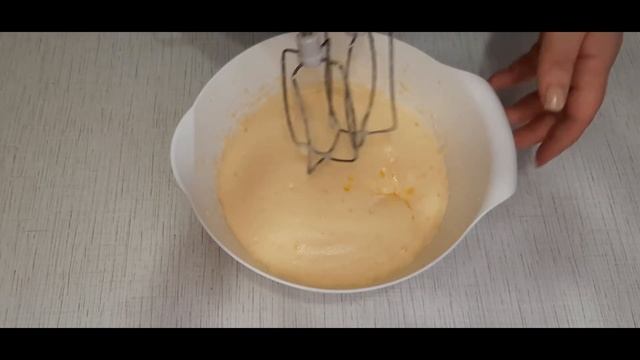 Вкусно и быстро! Готовлю ПИРОГ С ЯГОДАМИ за 10 минут. Раскрываю секрет пышного бисквита для пирога смотреть онлайн
