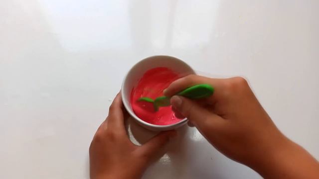 КАК СДЕЛАТЬ СЛАЙМ ИЗ ЗУБНОЙ ПАСТЫ / ФЛАФФИ СЛАЙМ БЕЗ ПЕНЫ ДЛЯ БРИТЬЯ / РЕЦЕПТ СЛАЙМА ОТ ПОДПИСЧИКОВ смотреть онлайн