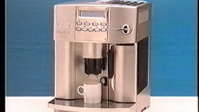 DeLonghi Magnifica EAM3400 Instructional Video (Part 1/2) смотреть онлайн
