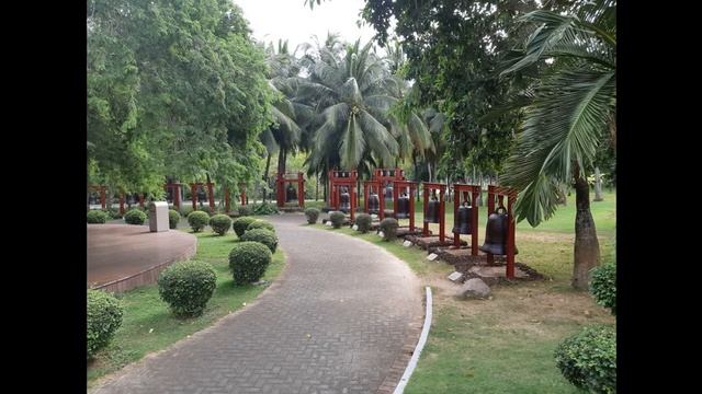 Sanya City Guide 三亚 - A guide to the city of Sanya in Hainan province, China смотреть онлайн