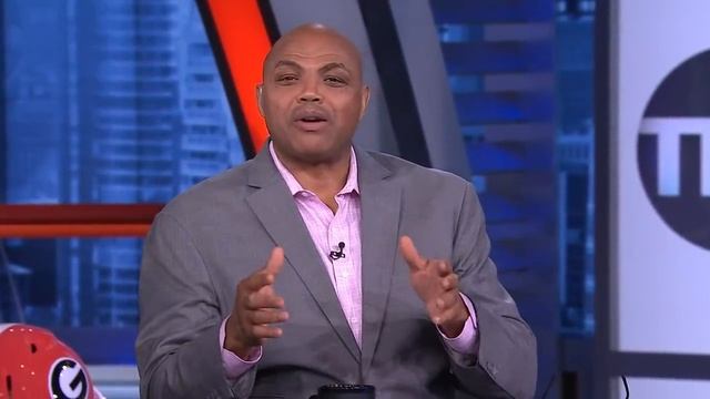 Chuck Broke Out The Guarantee Button For His College Football Title Pick | NBA on TNT смотреть онлайн