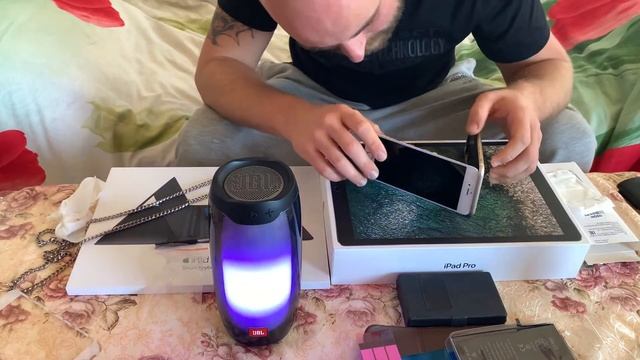 ШОК! РЕМОНТ iPhone 6S+ СВОИМИ РУКАМИ, ПОСМОТРЕВ ВИДЕО СМОЖЕТ КАЖДЫЙ! смотреть онлайн