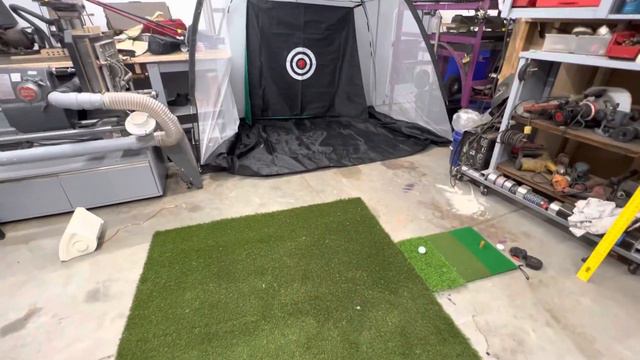 Transformation of Guitar Shop to Golf Simulator смотреть онлайн