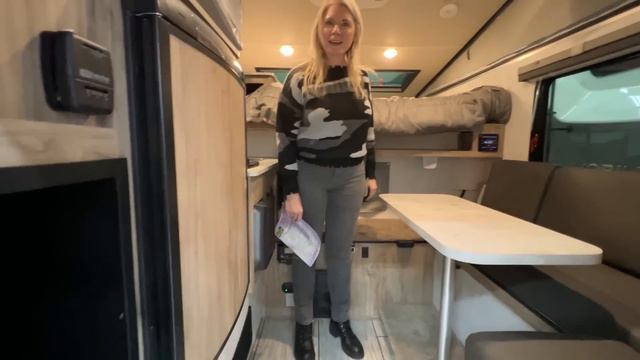 Truck Campers Galore, Lance, Cirrus, Palomino, Real-Lite, Popup TC's / Truck Camper Tours