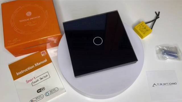 Умный выключатель Tuya с Алисой WiFi RF 433 одиночный сенсорный УНИВЕРСАЛЬНЫЙ черный VK-1-чер смотреть онлайн