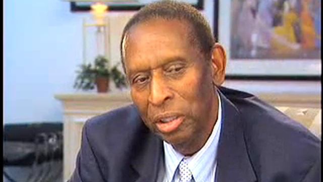 Earl Lloyd: The NBA смотреть онлайн