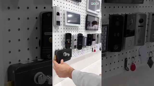 Как работает биометрический считыватель домофона #безопасность #видеонаблюдение #кавка смотреть онлайн