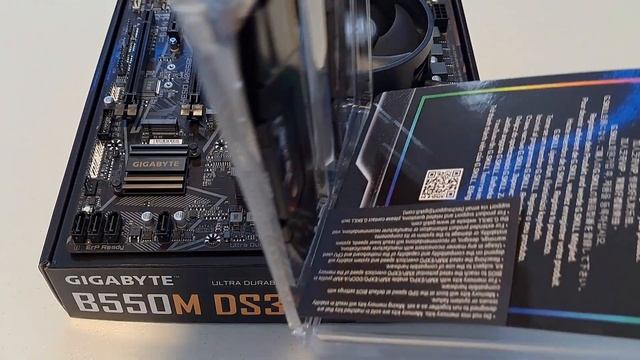 Budget Gaming Build: Epic PC for Under $450! смотреть онлайн