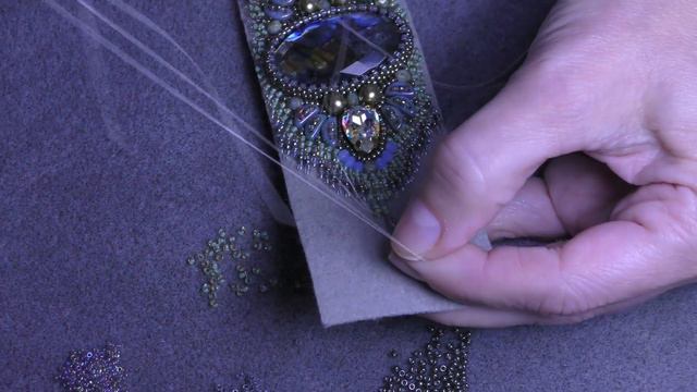 Tutorial: Beaded Embroidery Bracelet Idea Part 2 смотреть онлайн