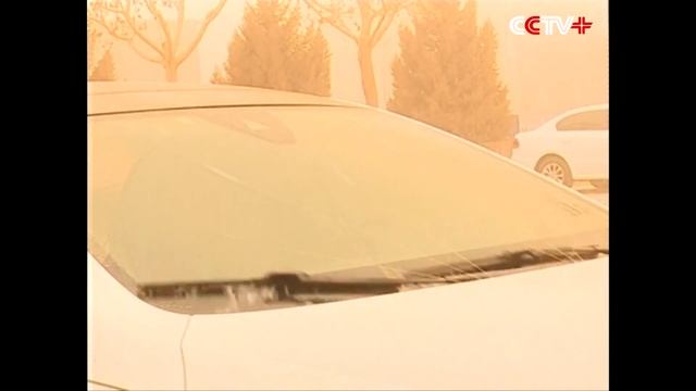 810 Китай  Песчаная буря. Синьцзян-Уйгурский автономный район. 16 февраля 2017.