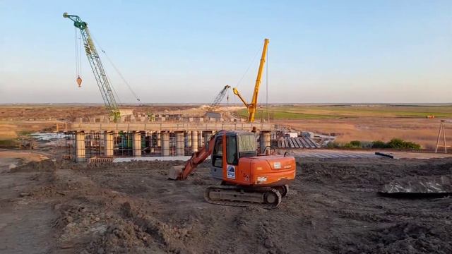 Памятник погибшим освободителям, в годы ВОВ. смотреть онлайн