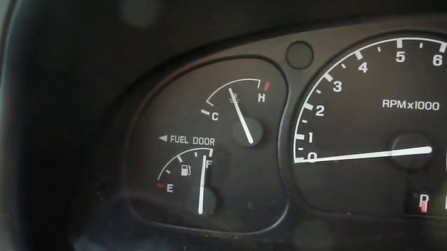 Fixing a Fluctuating Temperature Gauge in a Ford Ranger смотреть онлайн