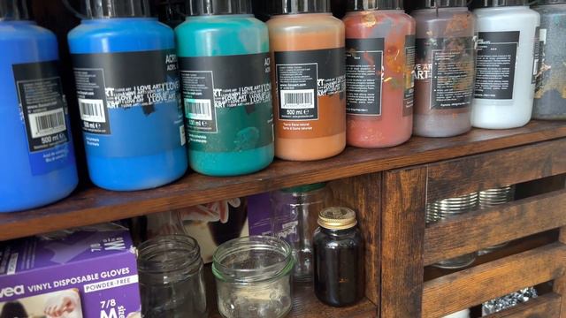 ART STUDIO TOUR / Tour A Creative Artist's Paris Studio: Uncover Sergio Aranda's Vision