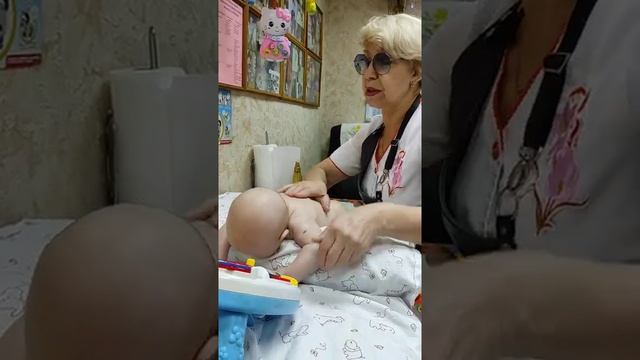 когда можно сажать ребенка смотреть онлайн