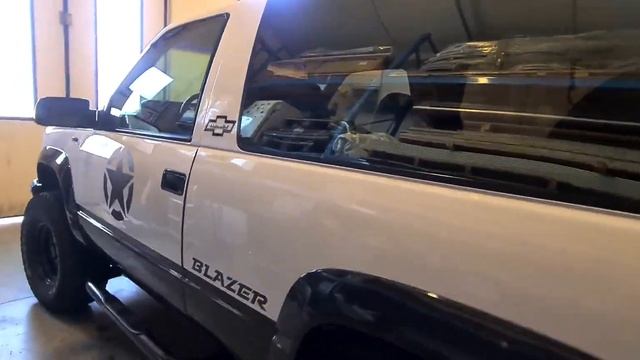 1993 - CHEVROLET BLAZER смотреть онлайн