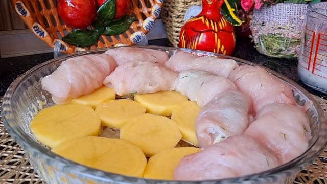 Мясо нежно, можно есть губами. Мало кто готовить куриный грудку так но ЗРЯ. САМЫЙ ВКУСНЫЙ ВАРИАНТ смотреть онлайн