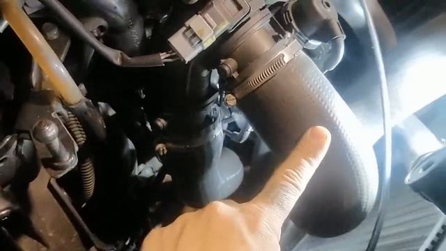PEUGEOT 407 TIRONES Y HUMO NEGRO CADA 500 KILOMETROS APROXIMADAMENTE смотреть онлайн