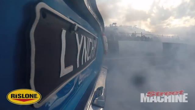 LYNCHY Does His Best Burnout Ever! And Still Doesn't Win! смотреть онлайн