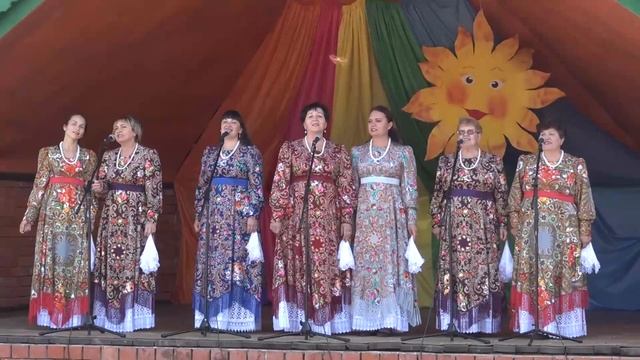 VIII районный фестиваль гармонистов и частушечников "Играй, гармонь! Звени, частушка!" смотреть онлайн