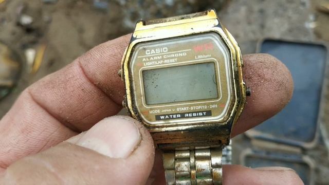 такие сигналы на Деус 2 надо копать смотреть онлайн