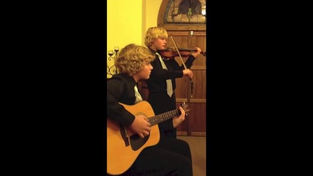 Pachelbel Canon in D guitar and violin, wedding march, by Adam and Jenner смотреть онлайн