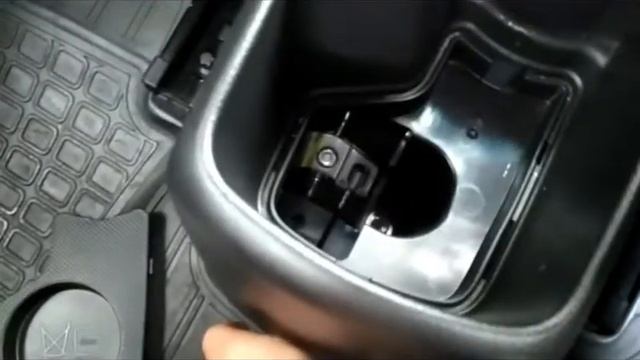 Kia Rio 3/Подтяжка троса ручника на Киа Рио 3 своими руками.