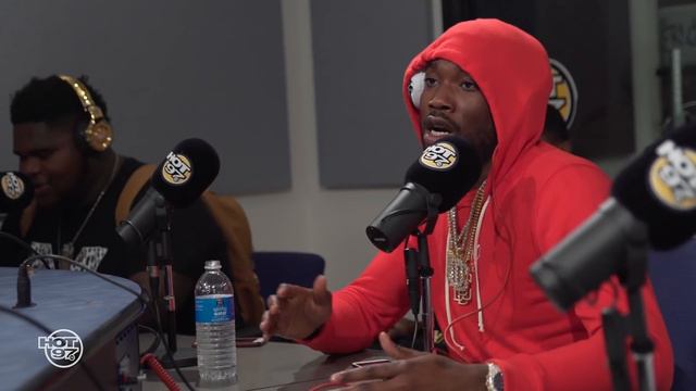 MEEK MILL FREESTYLES ON FLEX | #FREESTYLE068 | FATBOY SSE смотреть онлайн