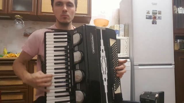 Weltmeister stella 4/4 с сурдиной смотреть онлайн