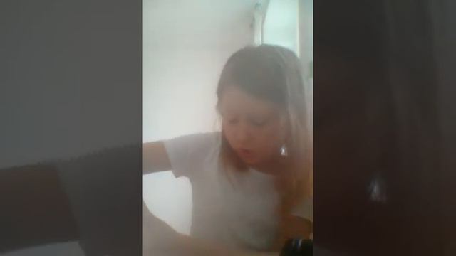 Как сделать тарелку и салат для кукол 😃😃😃😃😃 смотреть онлайн