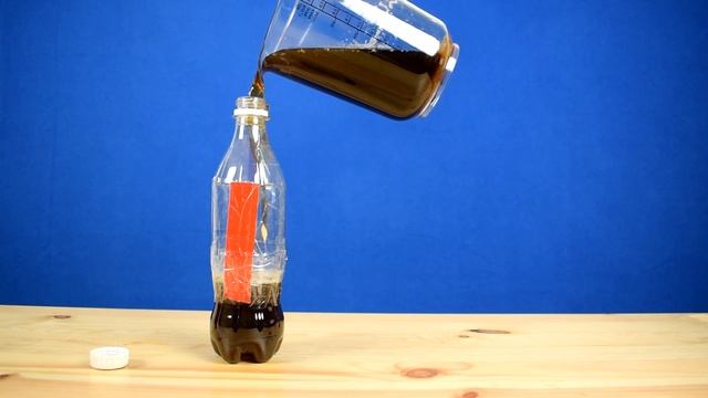 КАК СДЕЛАТЬ РЕЗИНОВУЮ КОКА-КОЛУ ИЗ ЖЕЛАТИНА В ДОМАШНИХ УСЛОВИЯХ! смотреть онлайн