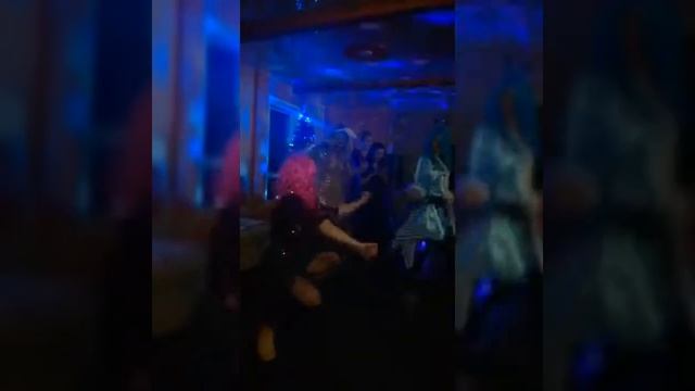 Новогодний корпоратив в школе "Nataly Pole Dance" смотреть онлайн