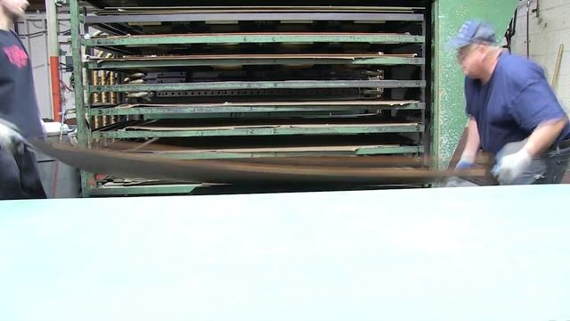 Compact Laminate Production смотреть онлайн