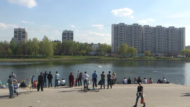 Шустрая радиоуправляемая лодка смотреть онлайн