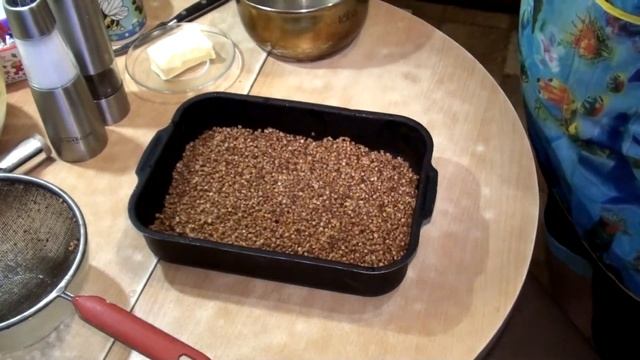 Куриные бёдра на гречневой каше смотреть онлайн