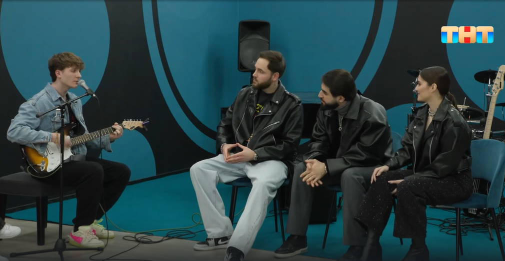 Артисты лейбла «RAAVA MUSIC» пообщались с участниками проекта