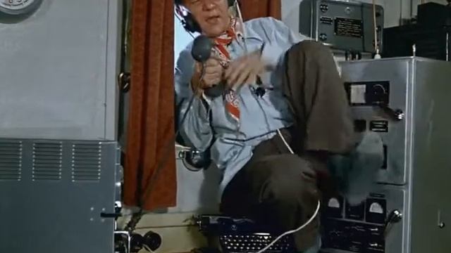 Полосатый рейс - Обезьяна ЖЖЁТ)) смотреть онлайн