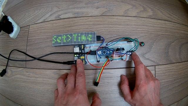 O-Clock Arduino simple Led Matrix / простые ардуино часы на матрице 8х32 смотреть онлайн